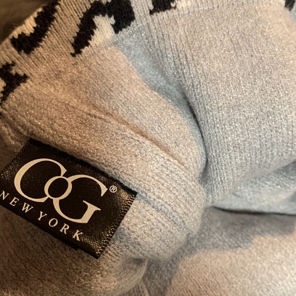 Cheetah Print Double Layered Pom Pom Beanie Hat - Picture 3 of 6